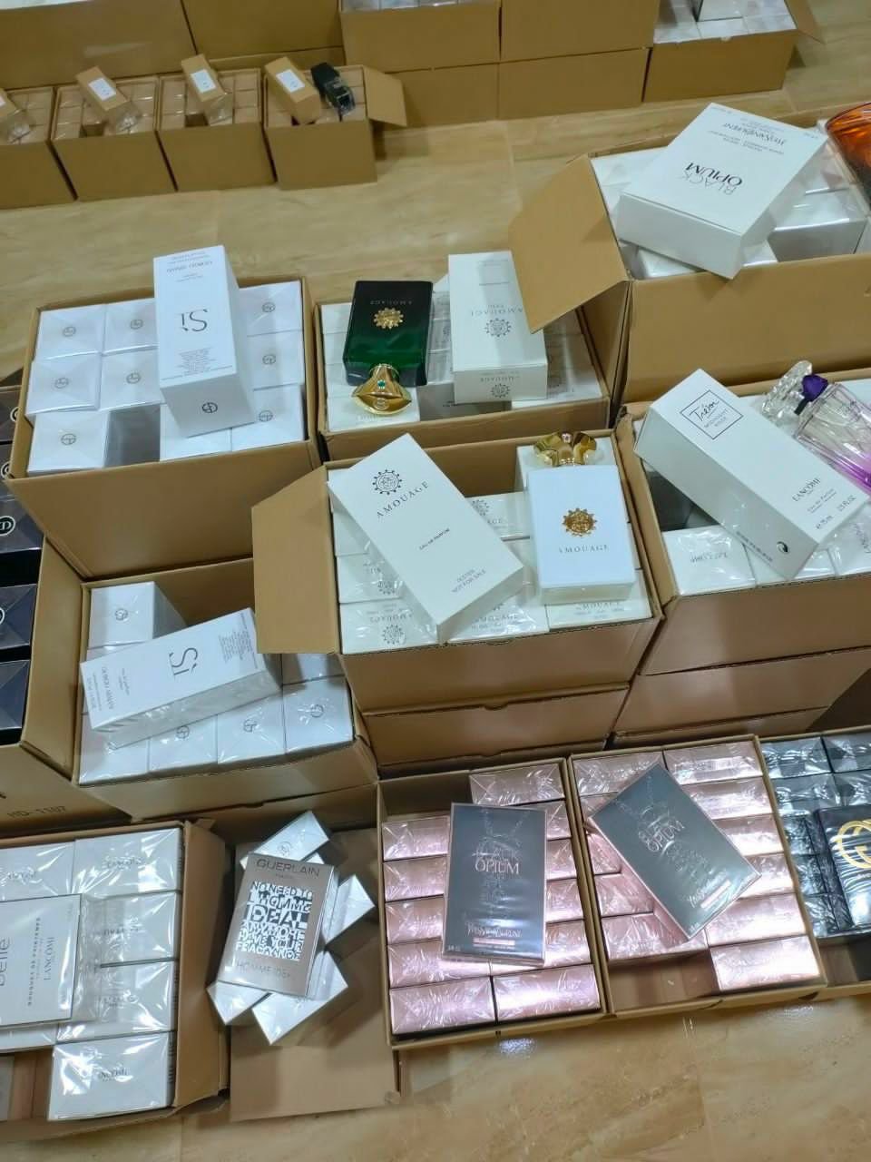 PALETA DE PERFUMES – ID DE LOTE: 240829 – Devolución de cliente no probada 